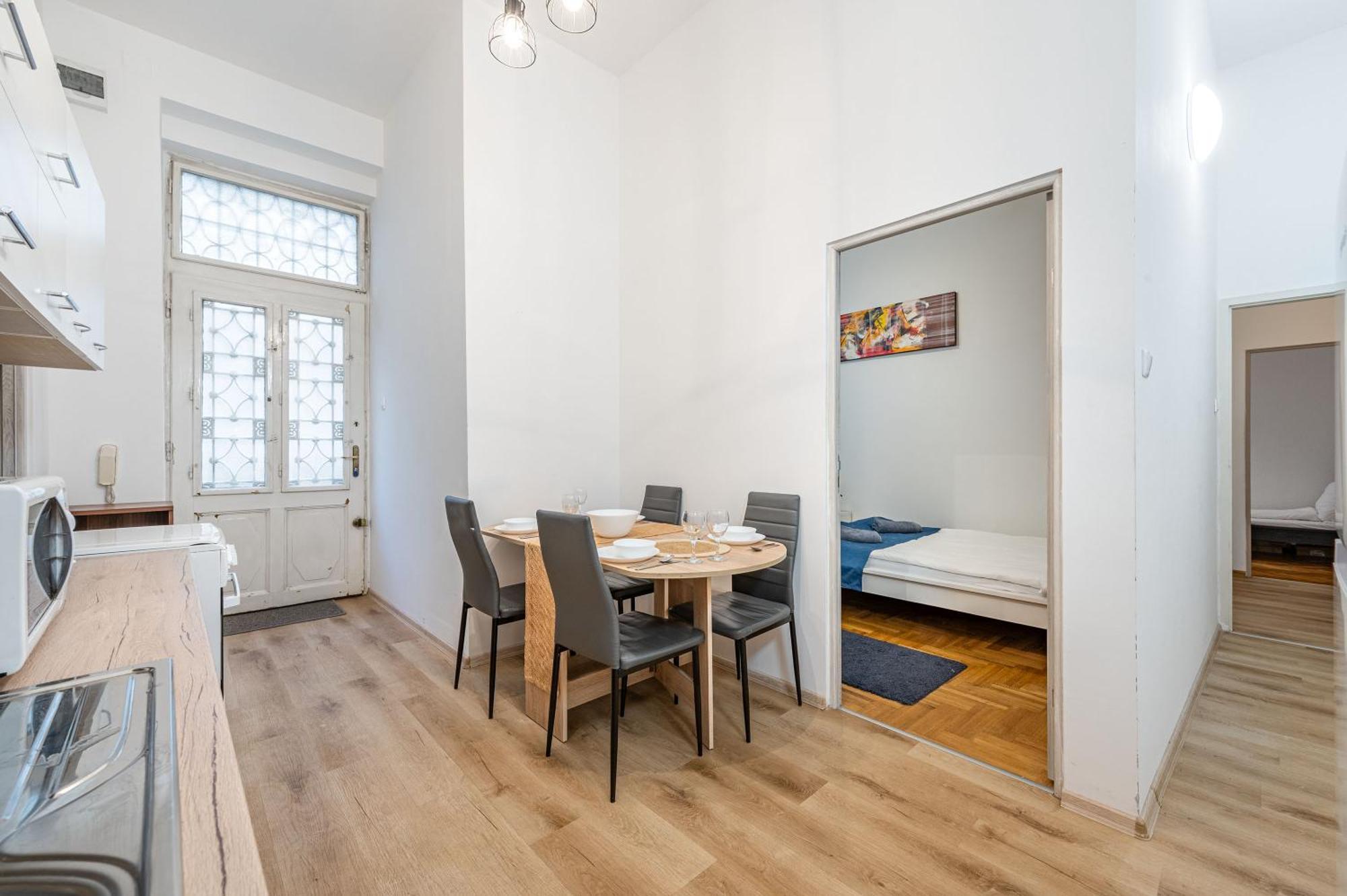 M&M Apartment - Ferenciek Tere Budapest Exterior foto
